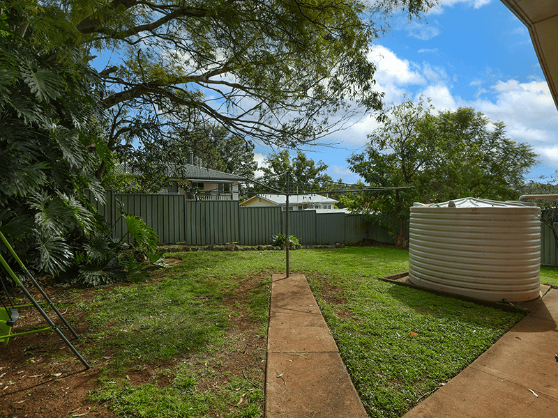 1 Dodd Street, NEWTOWN, QLD 4350