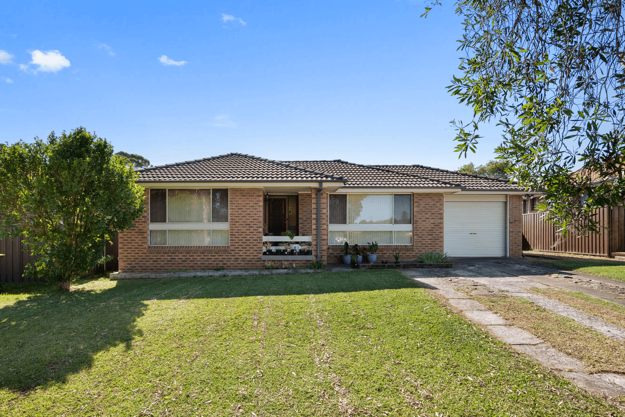 4 Whistler Avenue, INGLEBURN, NSW 2565