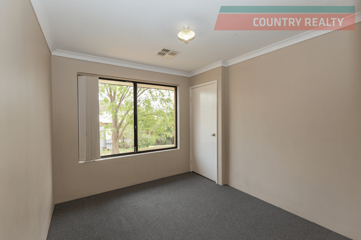 8 Freind Place, Northam, WA 6401