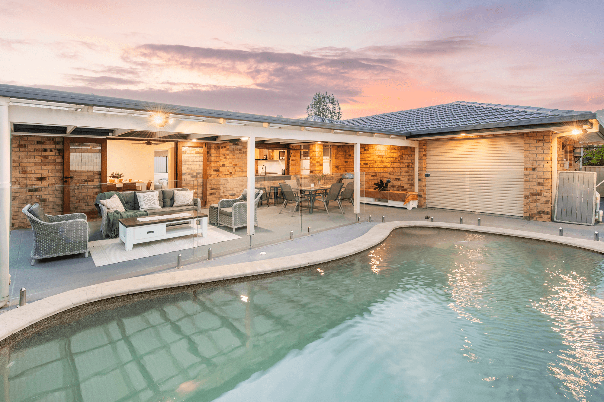 37 Amaroo Drive, BANORA POINT, NSW 2486