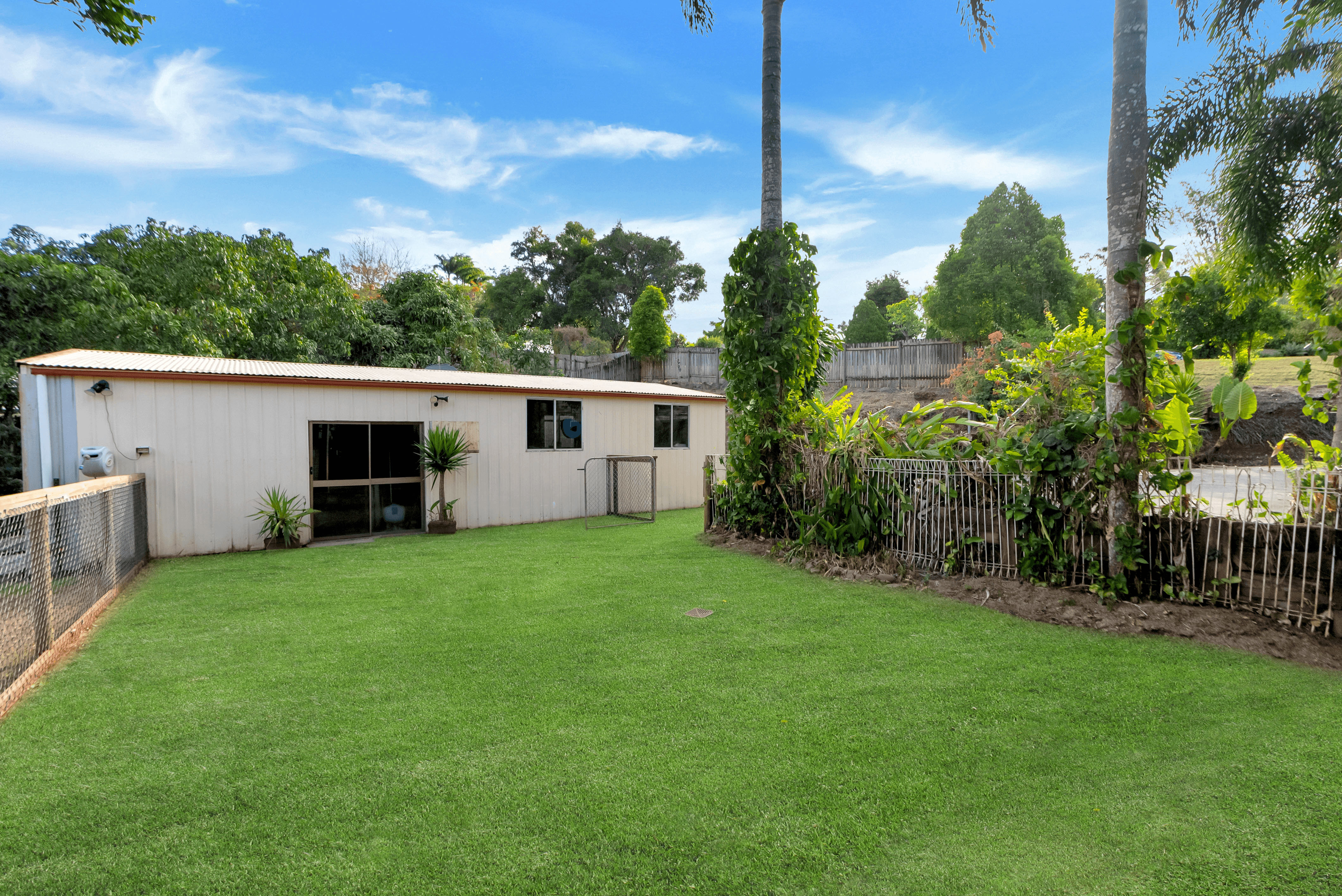 25-27 Golden Street, GOLDSBOROUGH, QLD 4865