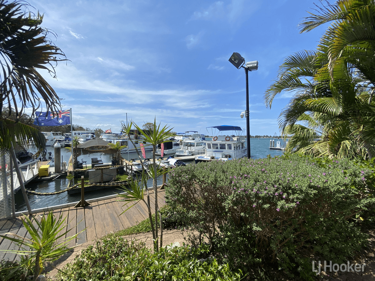 14/18 Spinnaker Quay, SANDSTONE POINT, QLD 4511