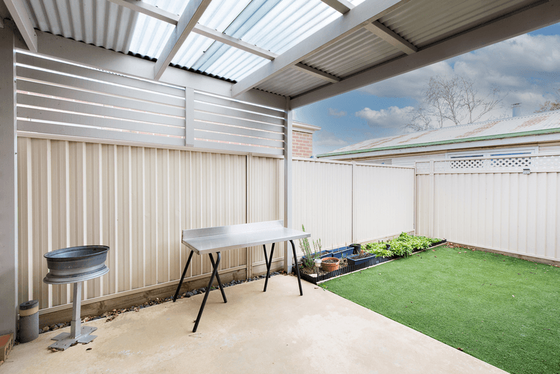 3/131 Larter Street, Canadian, VIC 3350