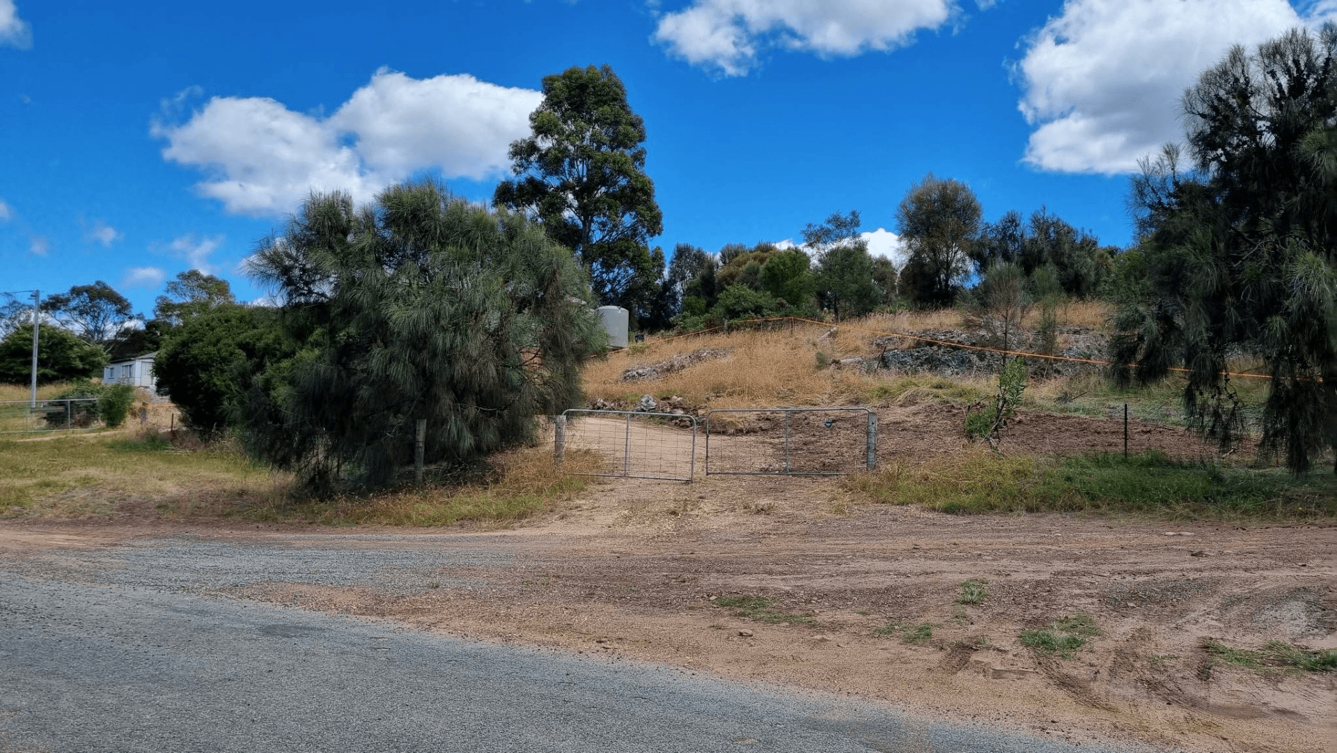 343 Swan River Road, DOLPHIN SANDS, TAS 7190