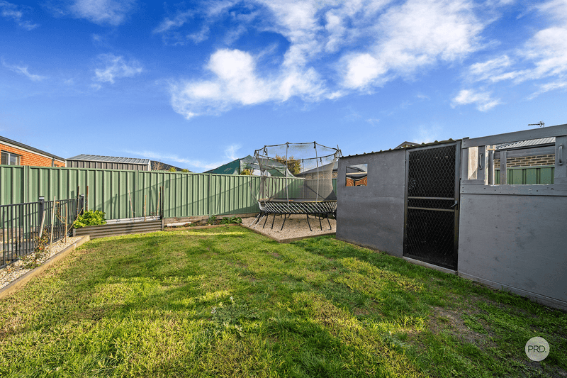 8 Jasmine Rise, KANGAROO FLAT, VIC 3555