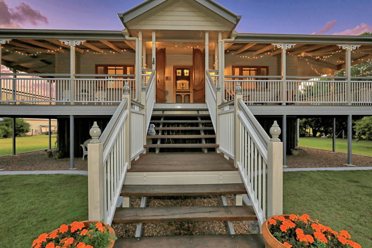120 Davenport Drive, COONARR, QLD 4670