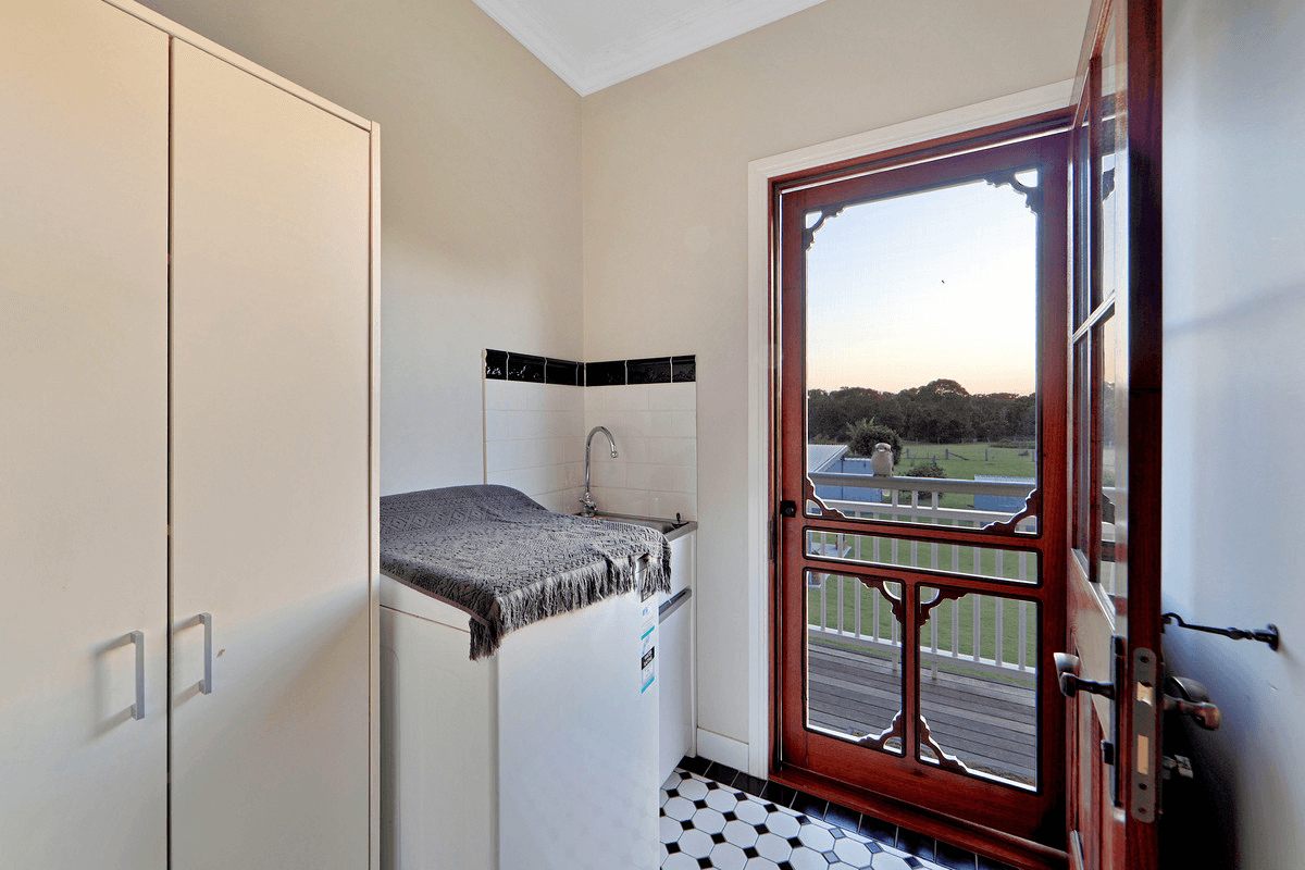 120 Davenport Drive, COONARR, QLD 4670