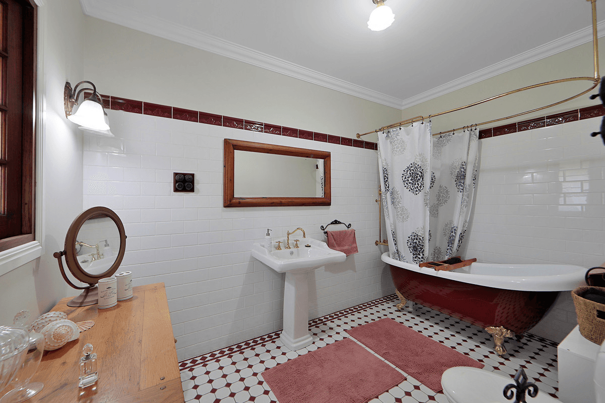 120 Davenport Drive, COONARR, QLD 4670