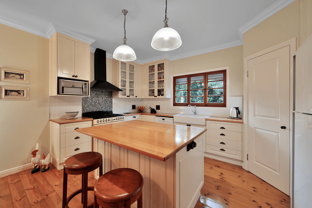 120 Davenport Drive, COONARR, QLD 4670