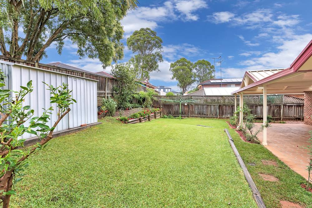 10 Marcus Clarke Crescent, GLENMORE PARK, NSW 2745