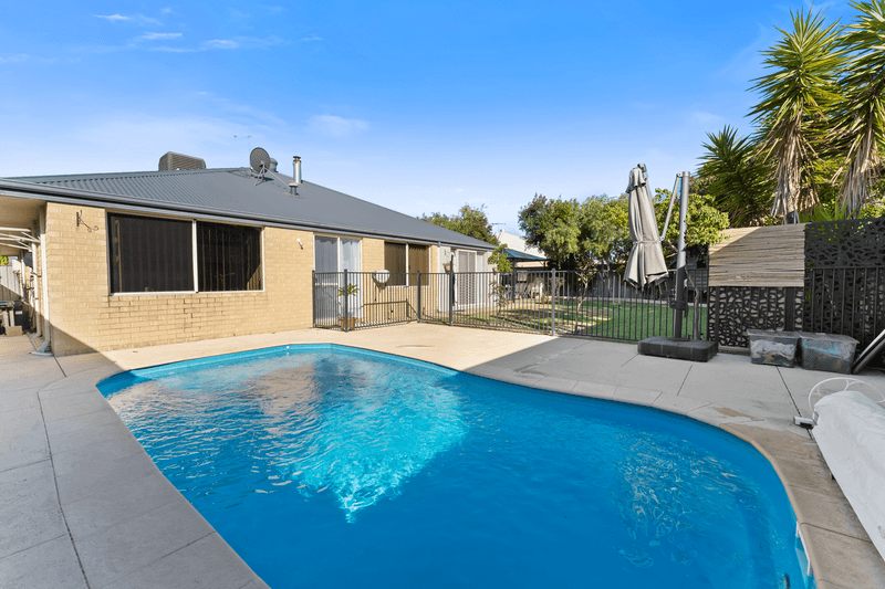 40 Kookynie Loop, BALDIVIS, WA 6171