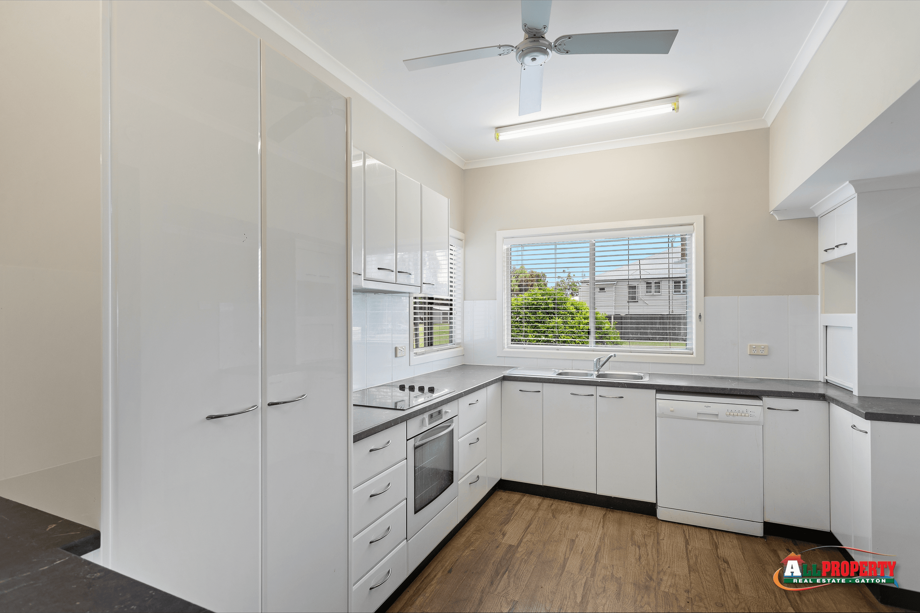 Room 1/35 Maitland Street, GATTON, QLD 4343