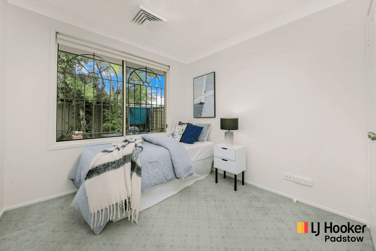 15/26 Parkview Avenue, PICNIC POINT, NSW 2213