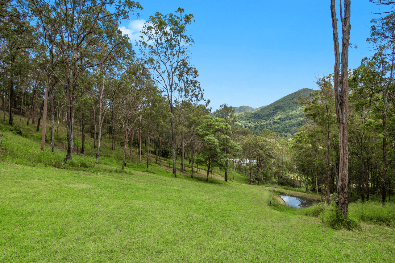 81-83 Glenhaven Close, CEDAR CREEK, QLD 4520