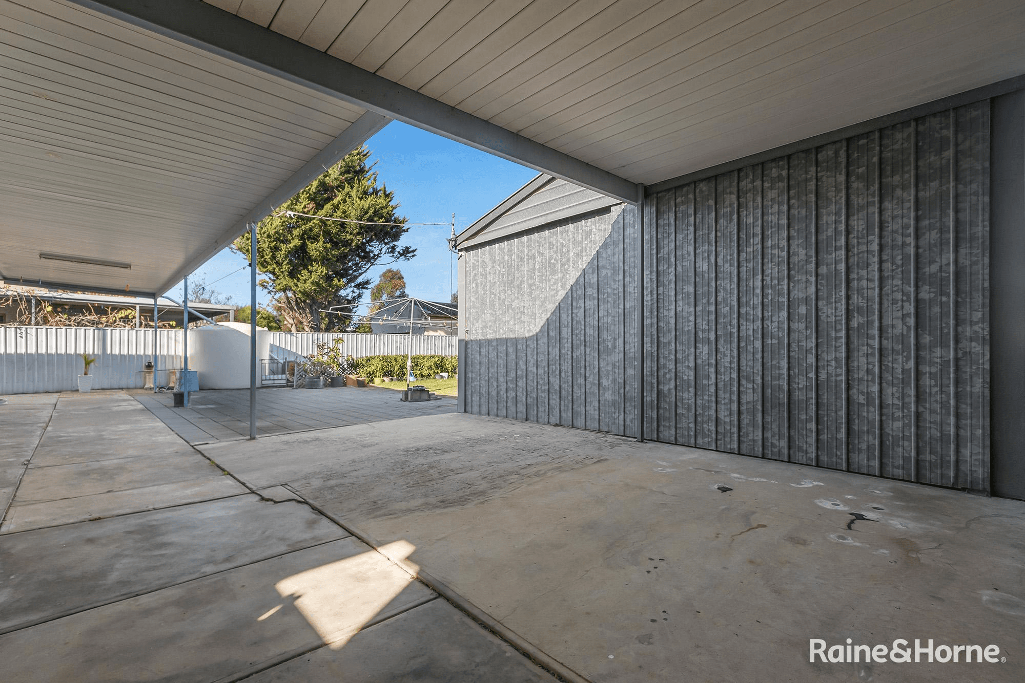 11 Cungena Avenue, PARK HOLME, SA 5043