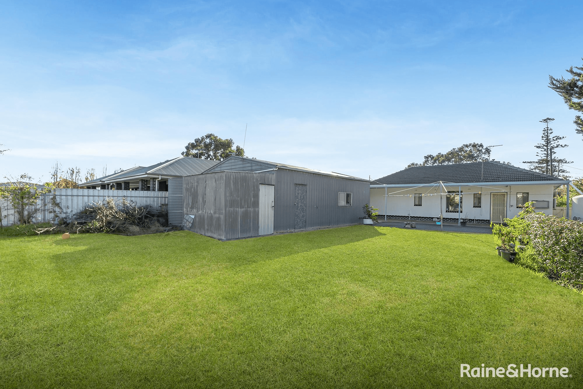 11 Cungena Avenue, PARK HOLME, SA 5043