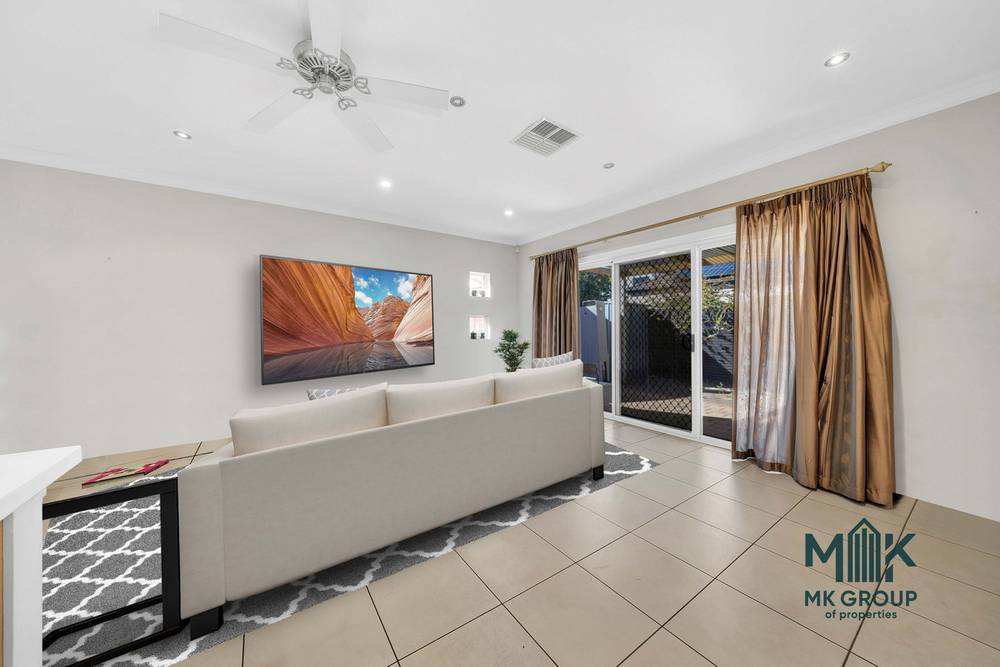 24 Shoalhaven Circuit, Mawson Lakes, SA 5095