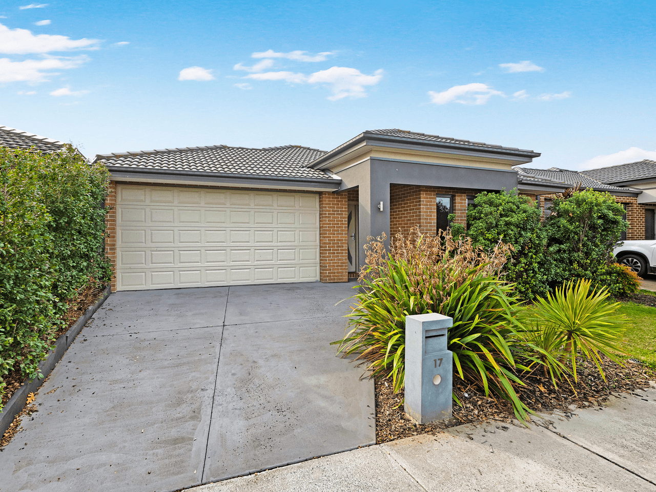 17 Carnegie Street, OFFICER, VIC 3809