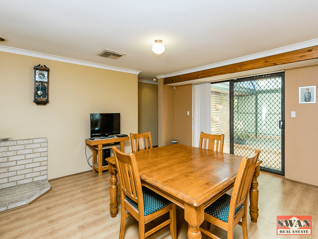 7 Meadowview Dr, Ballajura, WA 6066