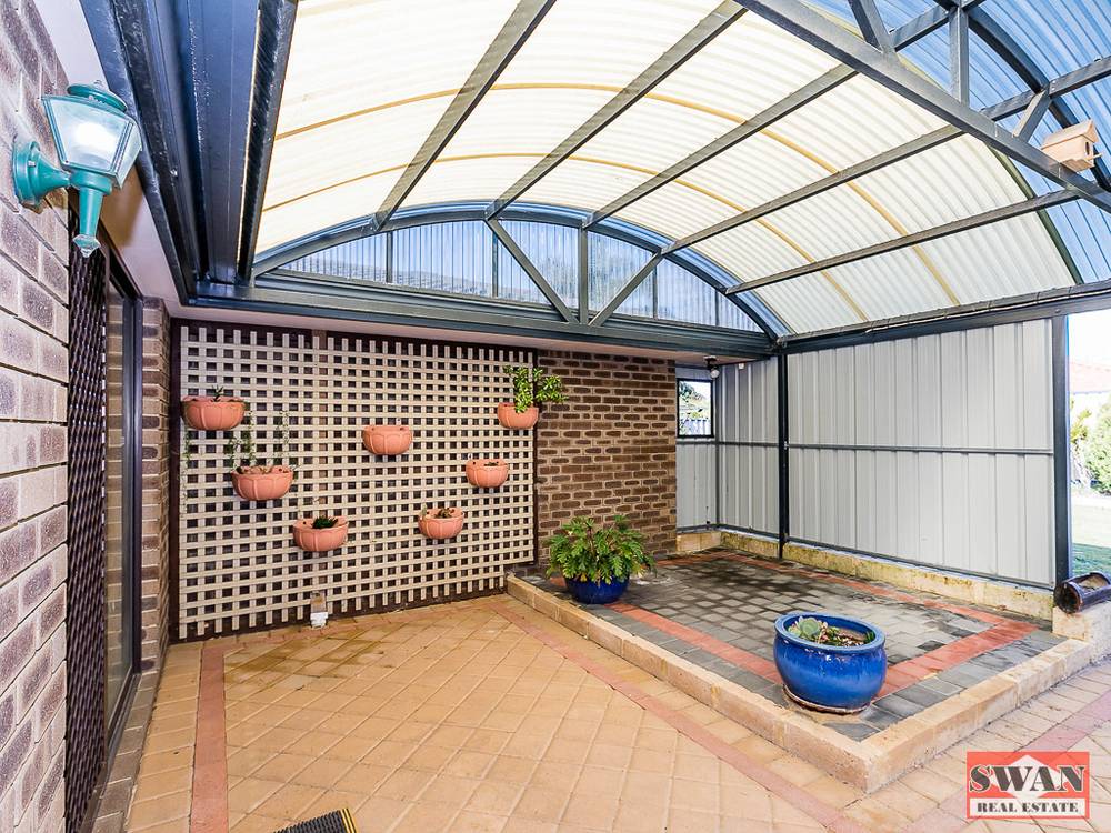 7 Meadowview Dr, Ballajura, WA 6066