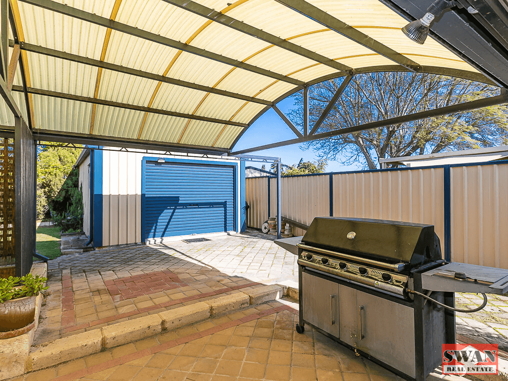 7 Meadowview Dr, Ballajura, WA 6066