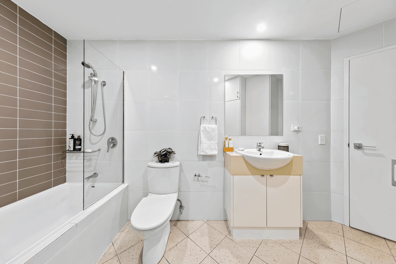 302/33 The Promenade, WENTWORTH POINT, NSW 2127