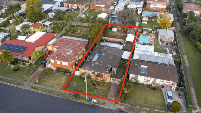 61 George Street, CAMPBELLTOWN, NSW 2560