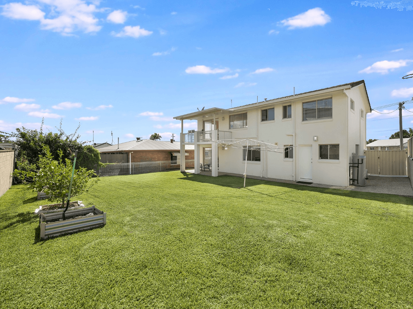 40 Coonowrin Street, BATTERY HILL, QLD 4551