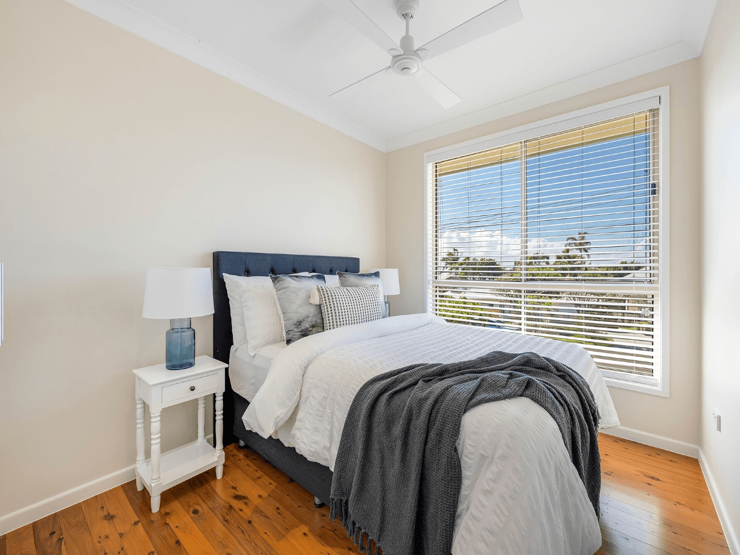 40 Coonowrin Street, BATTERY HILL, QLD 4551