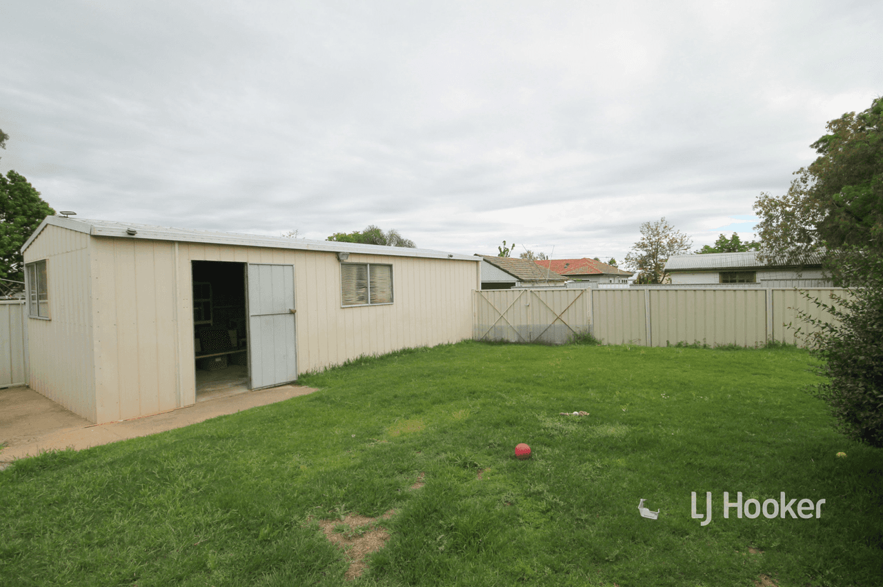 15 Brown Street, INVERELL, NSW 2360