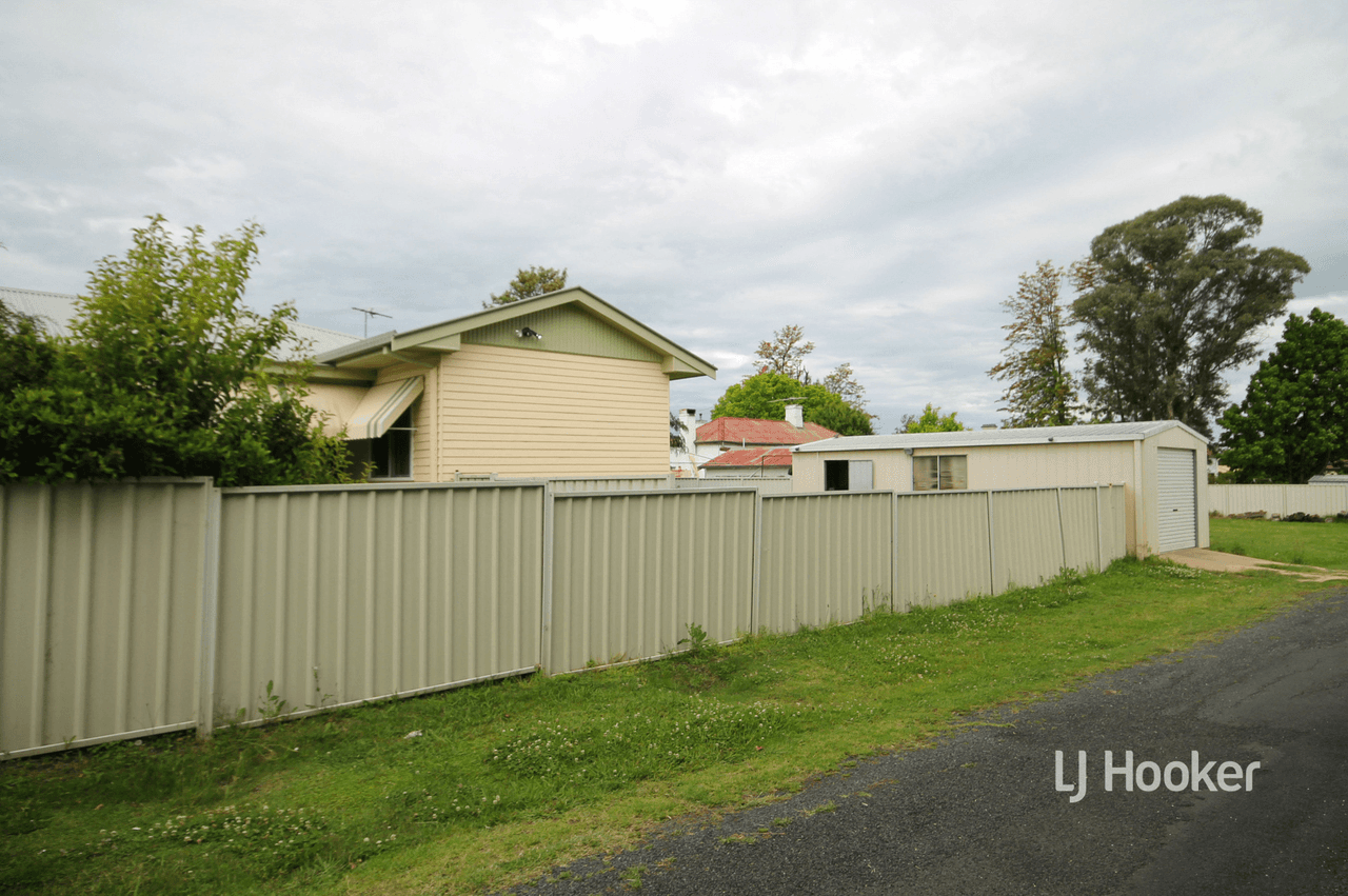 15 Brown Street, INVERELL, NSW 2360