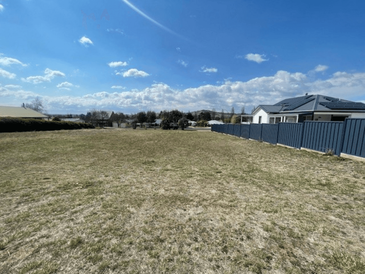 38 Roberson Street, Berridale, NSW 2628