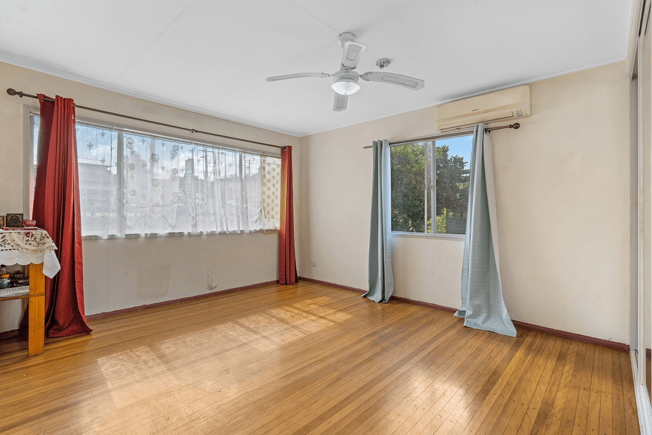 149 Creek Road, MOUNT GRAVATT EAST, QLD 4122