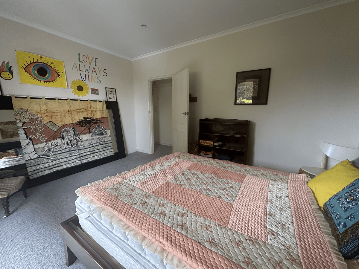 19 McLean Street, Maffra, VIC 3860