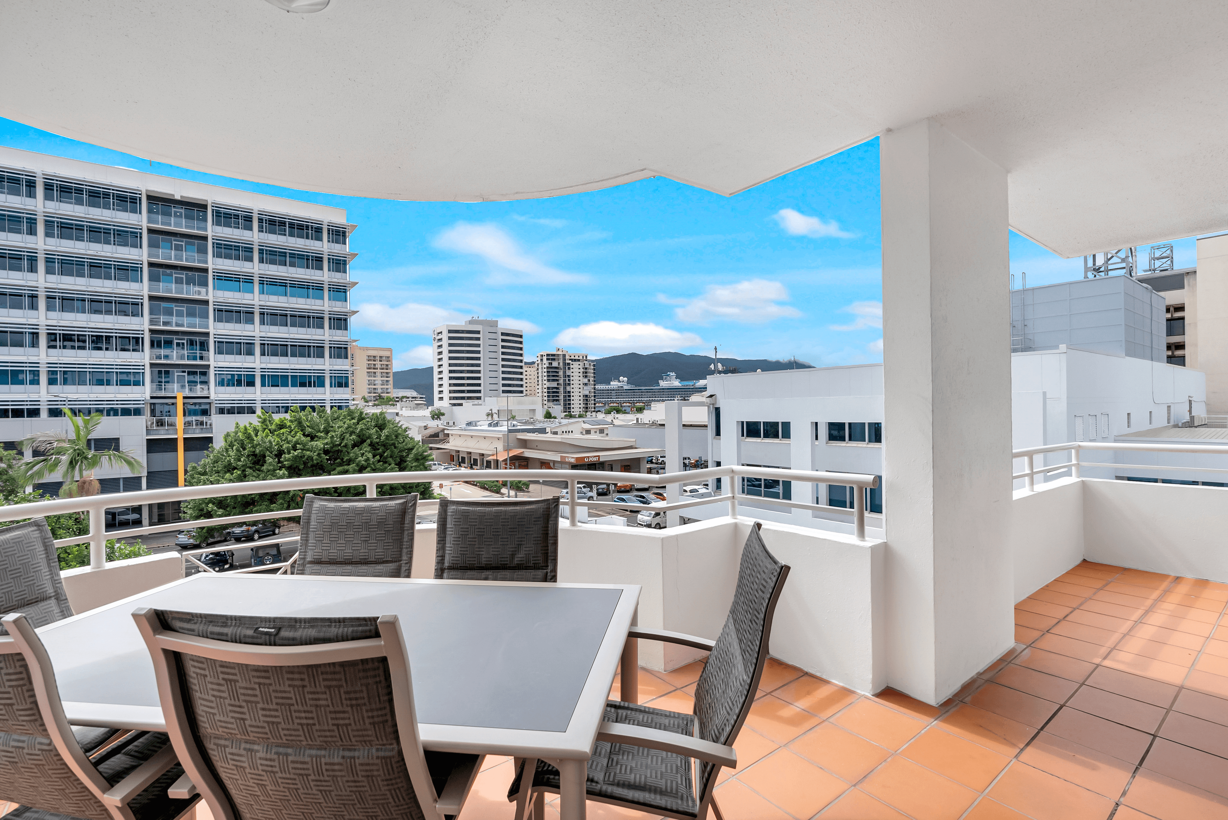 12/73 Spence Street, CAIRNS CITY, QLD 4870