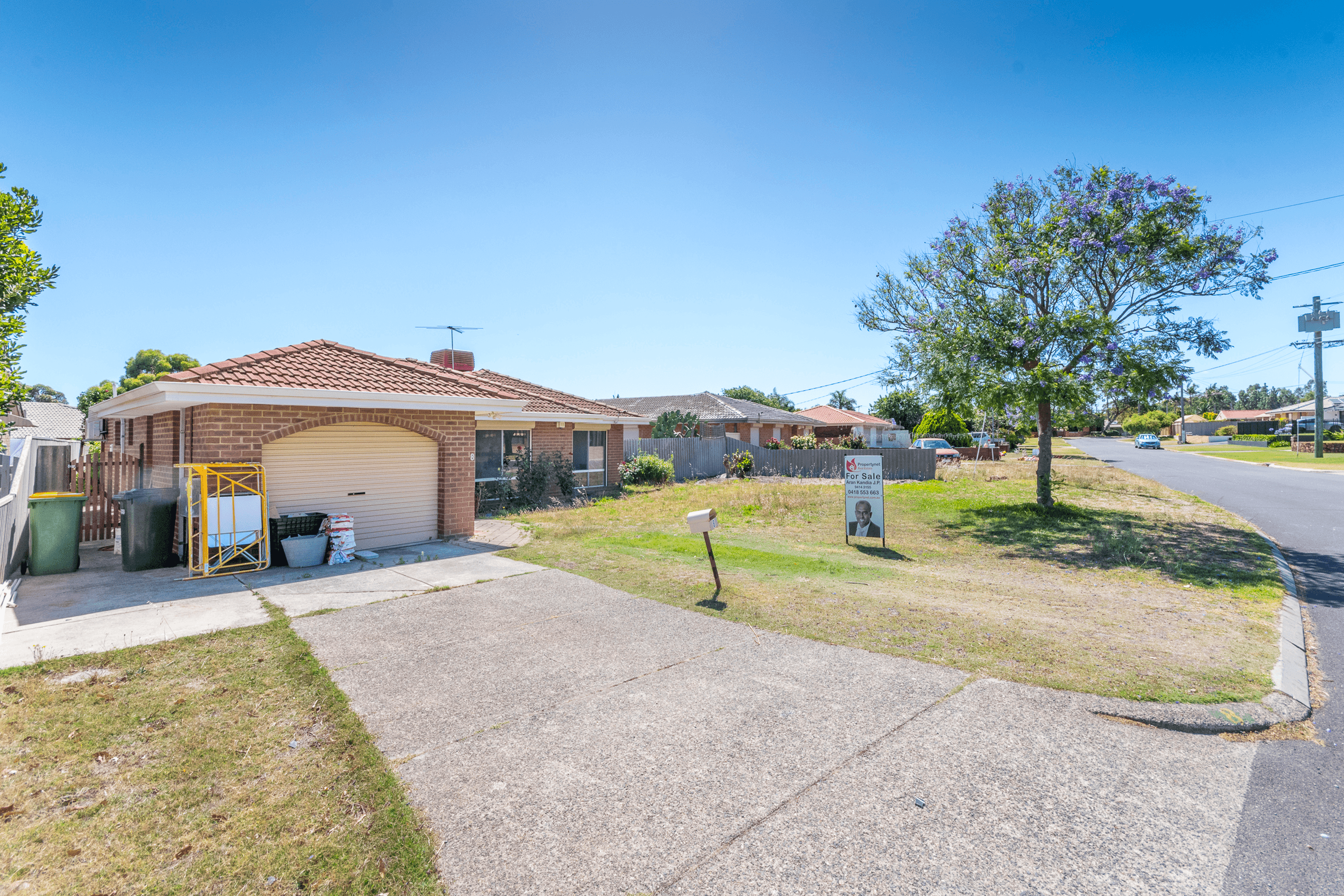 8 Ravenslea Drive, PARKWOOD, WA 6147