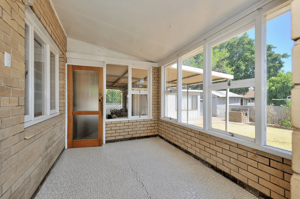 34 Charles Street, Midland, WA 6056