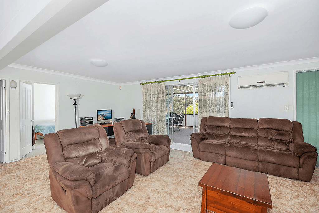 19 Sandra Street, FENNELL BAY, NSW 2283