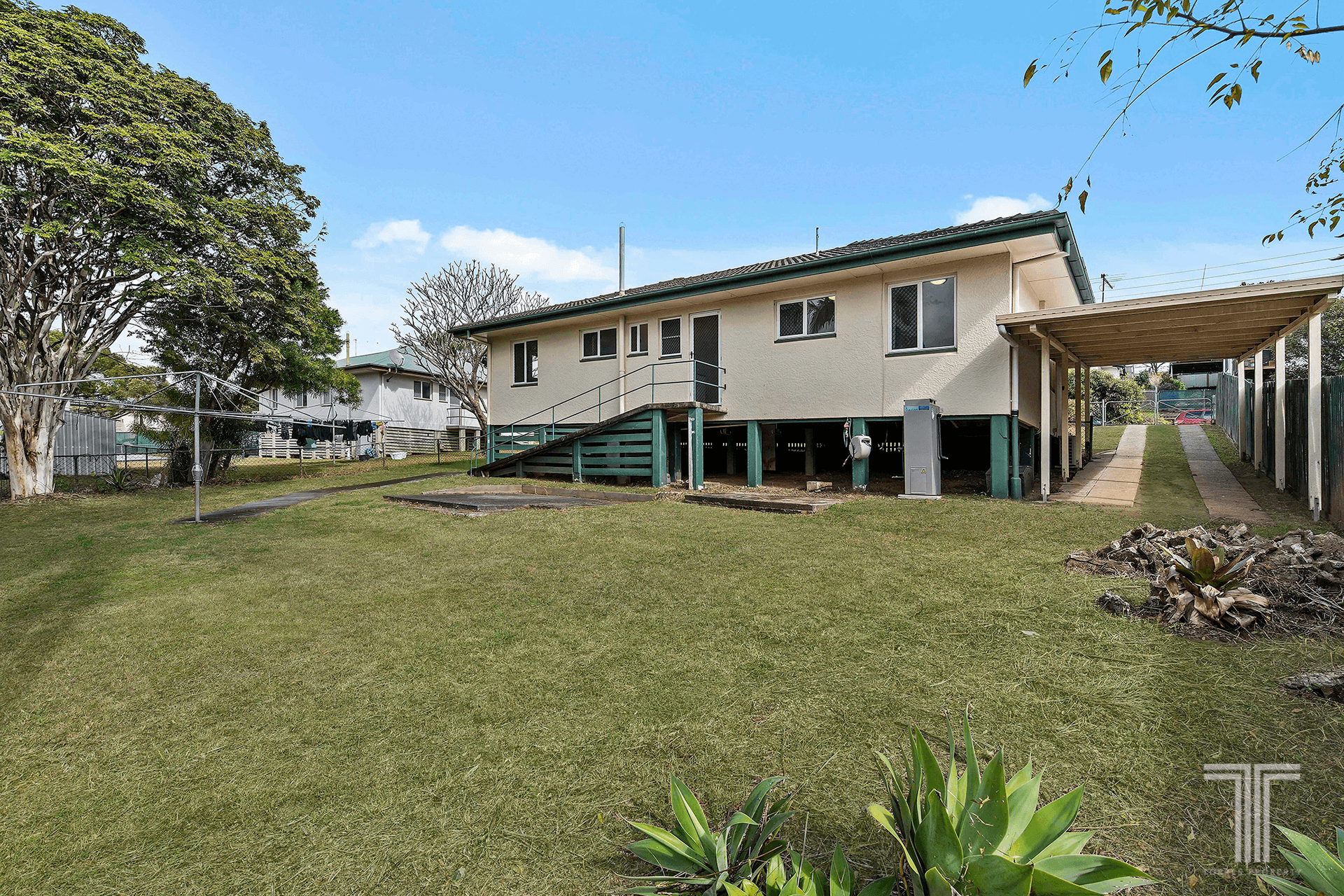 42 Arura Street, Mansfield, QLD 4122