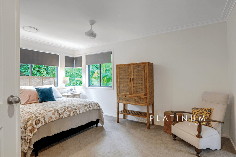 14 EXBRIDGE COURT, MUDGEERABA, QLD 4213