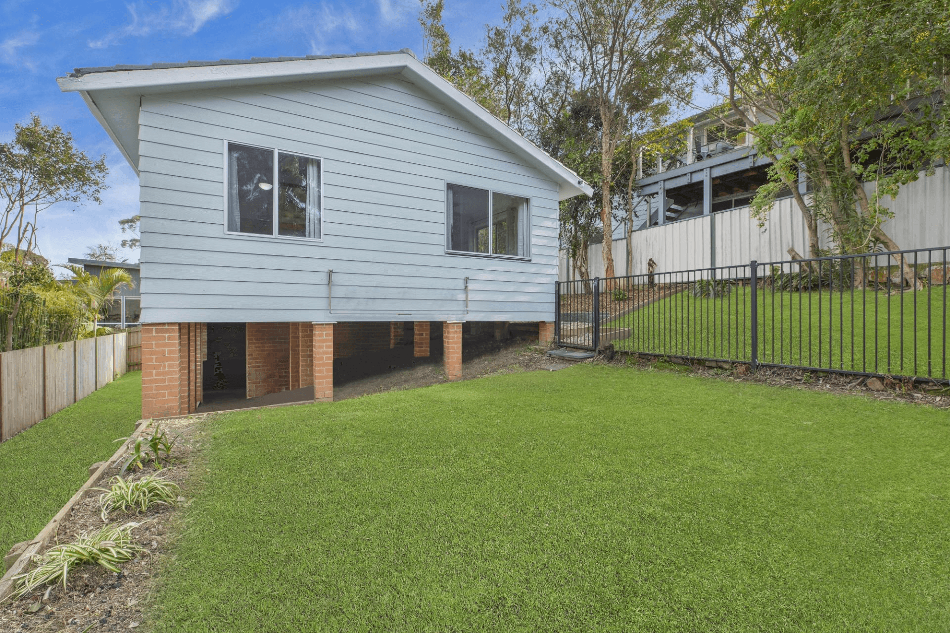 2/27 Koorabel Avenue, Copacabana, NSW 2251