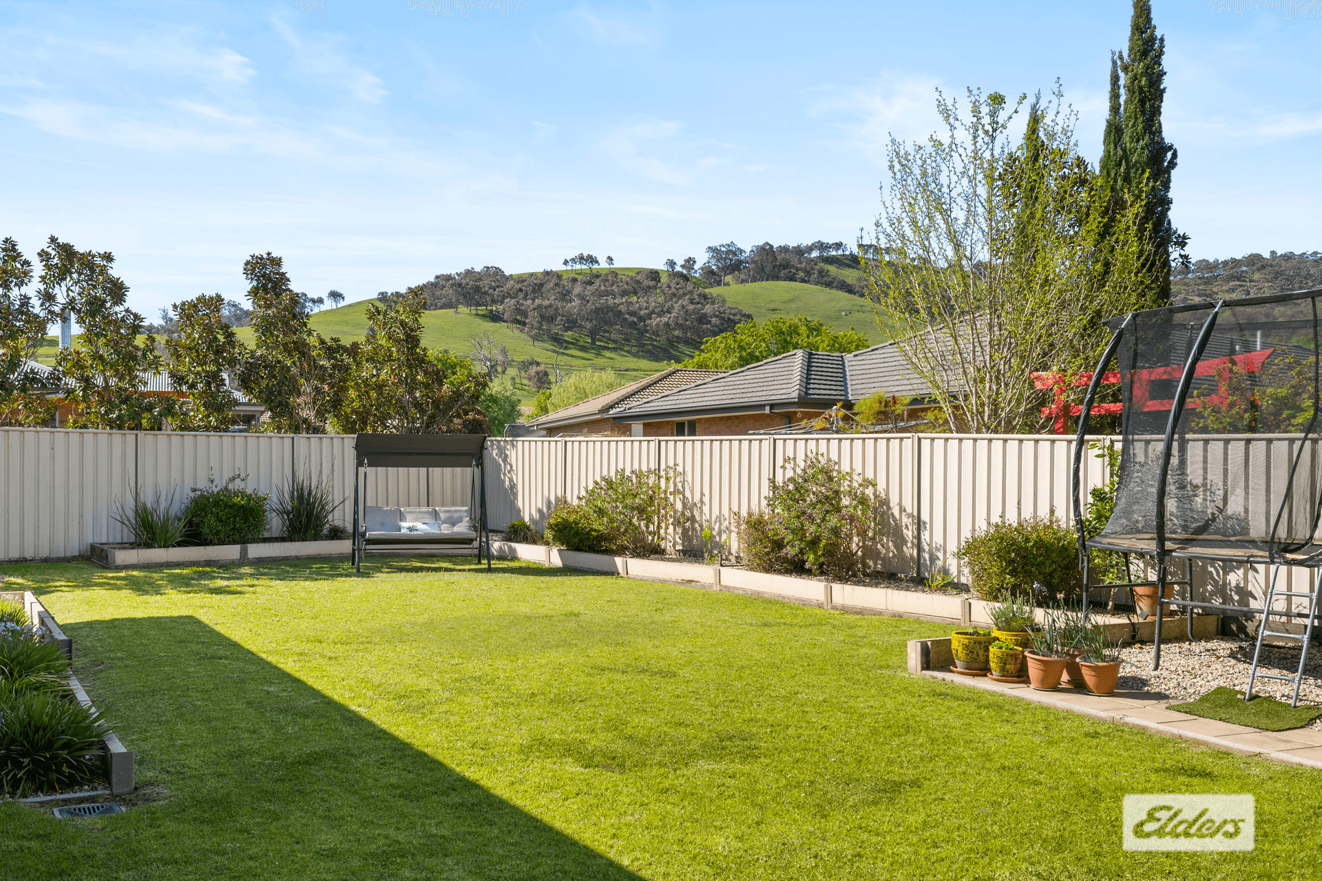 28 Wattlebird Drive, Bandiana, VIC 3691