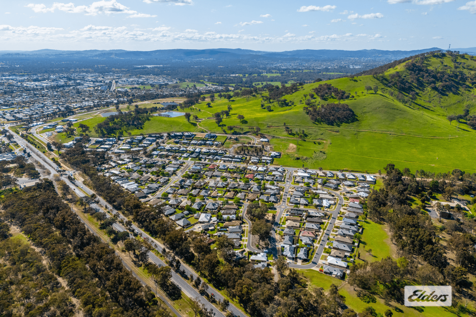 28 Wattlebird Drive, Bandiana, VIC 3691