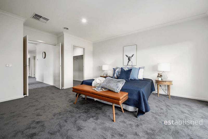 46 Seafarer Way, SANCTUARY LAKES, VIC 3030