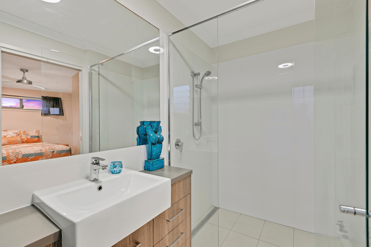 7 Bayou Street, Birtinya, QLD 4575