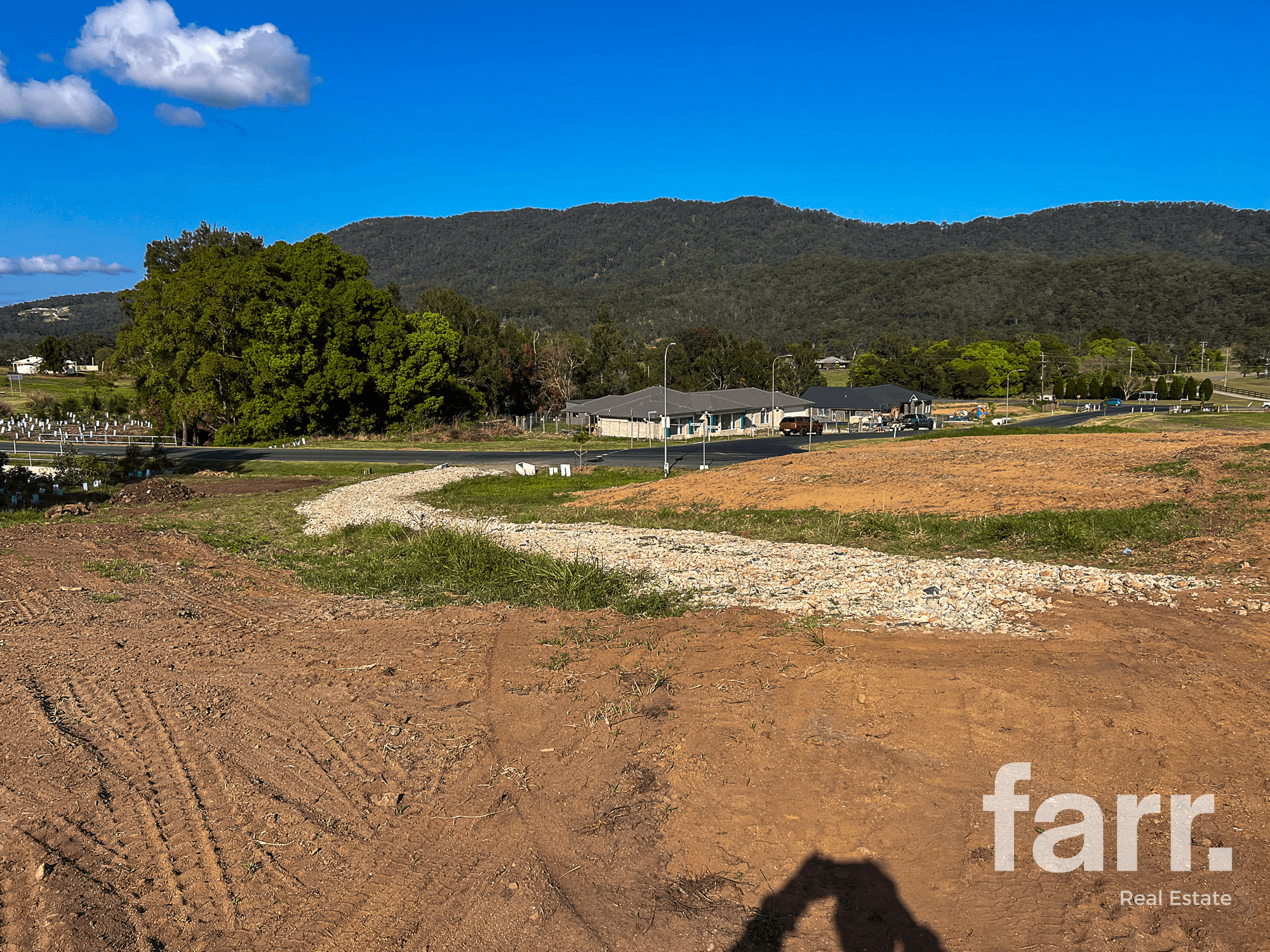 5 Jesse Daniels Drive, BENOBBLE, QLD 4275