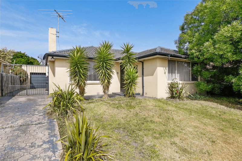 6 Moonee Boulevard, GLENROY, VIC 3046