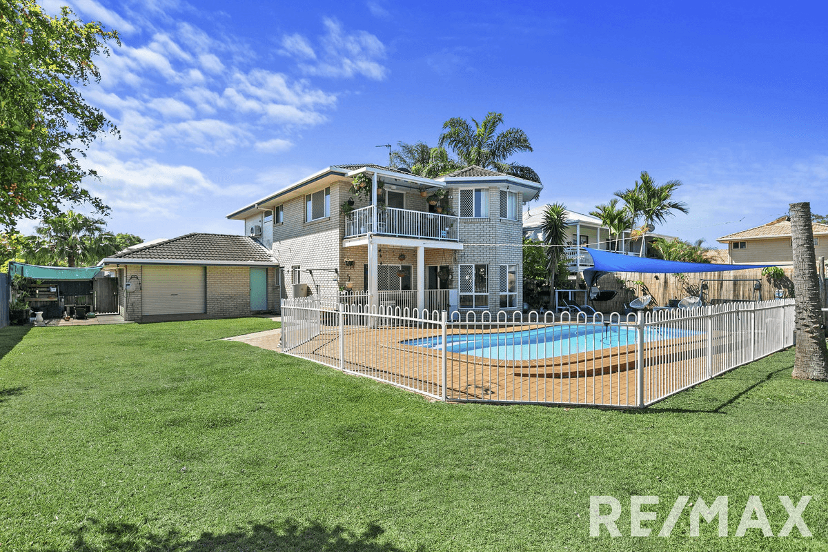 182 Pulgul Street, Urangan, QLD 4655