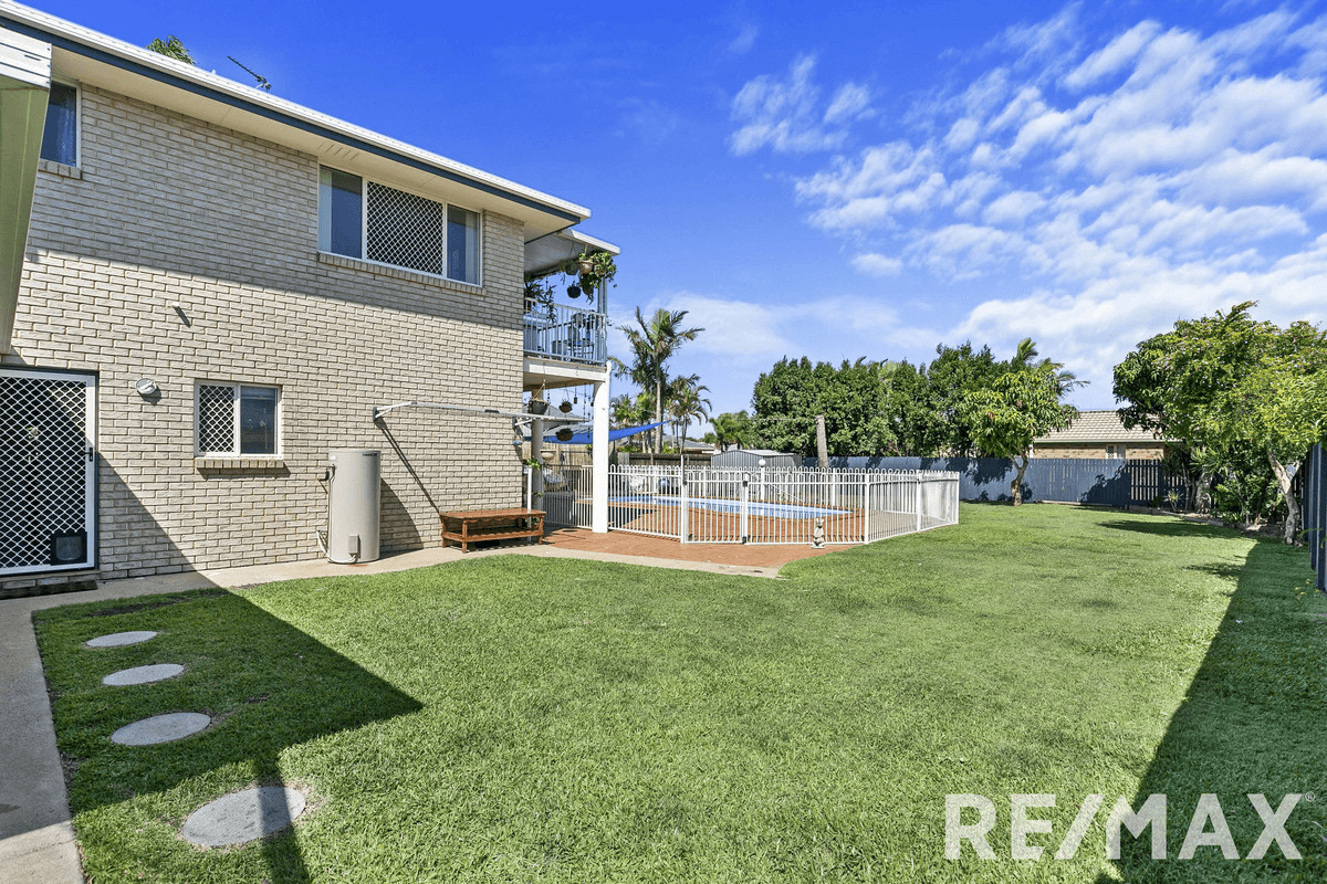 182 Pulgul Street, Urangan, QLD 4655