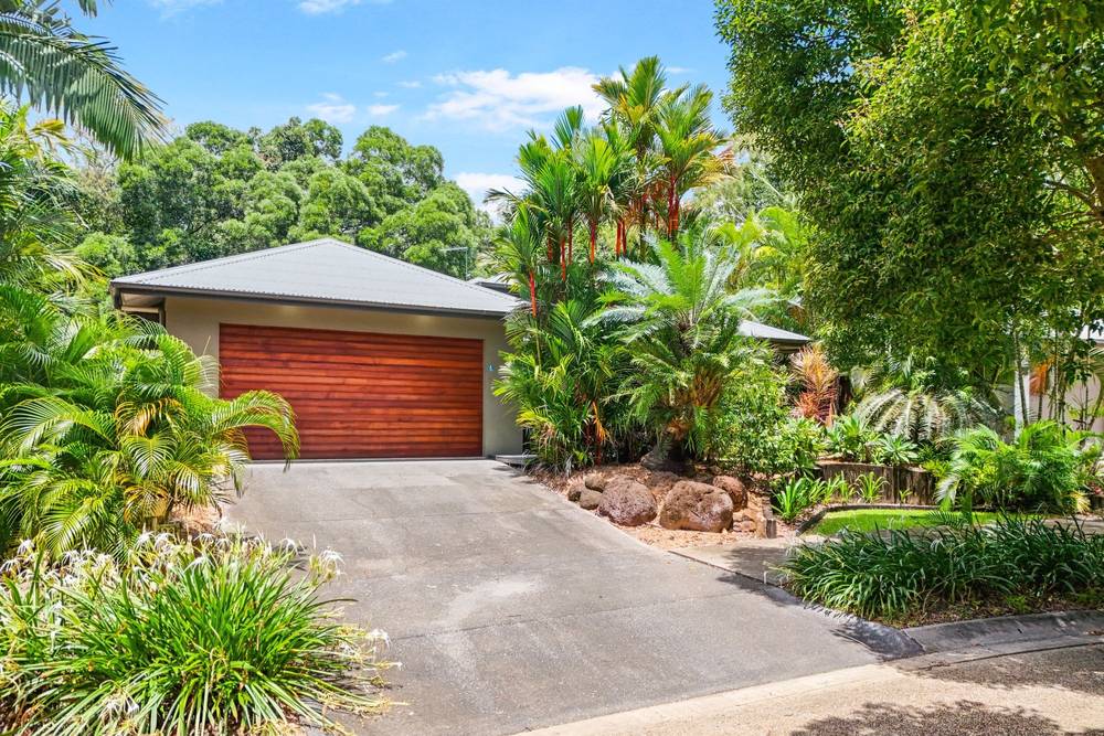 29 Muller Street, Palm Cove, QLD 4879